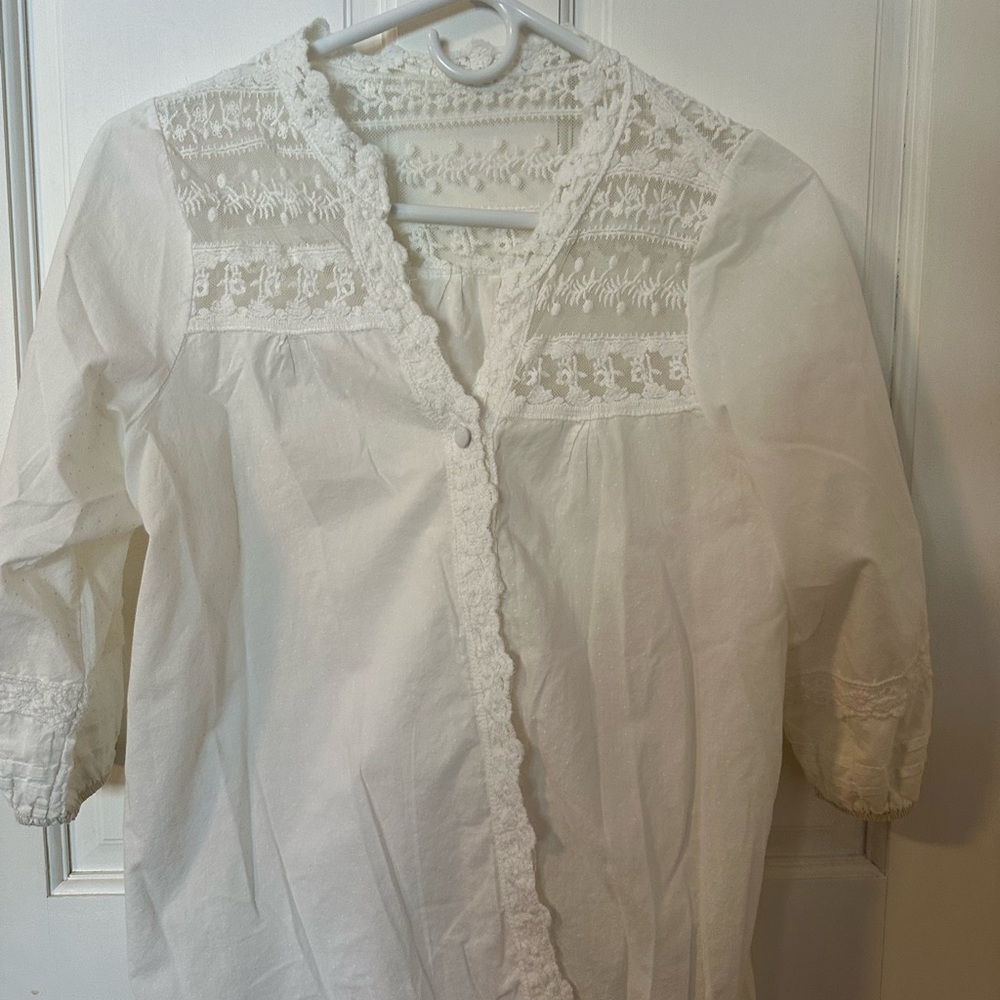 Elegant White Lace Trim Blouse